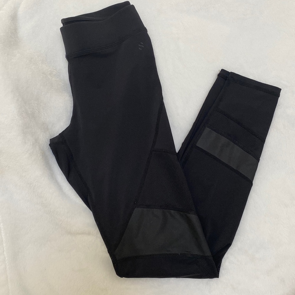 H&M Sport Black Leggings ✨